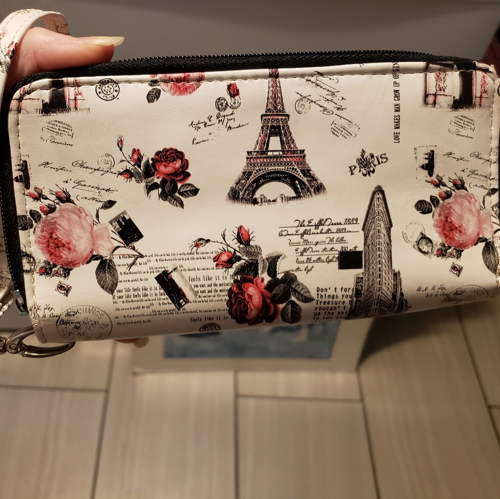 Paris Wristlet